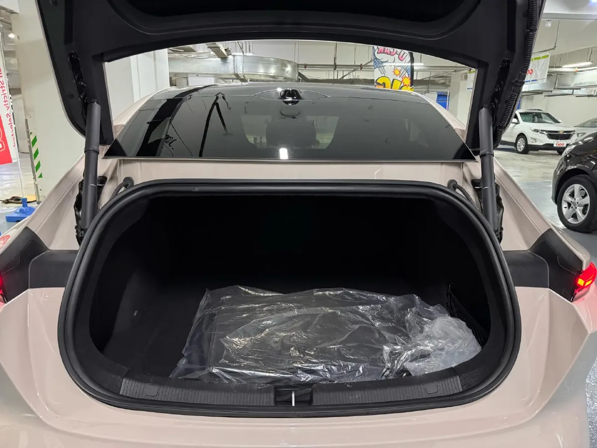 2024 NIO ET5 BEV 75KWH,autocango,china used car exporter,china ev exporter,chinese used car exporter,chinese used ev exporter