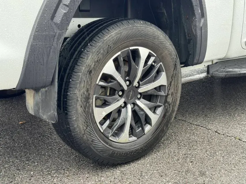 2021 MAXUS T90 2.0T 218HP L4 8AT,autocango,china used car exporter,china ev exporter,chinese used car exporter,chinese used ev exporter