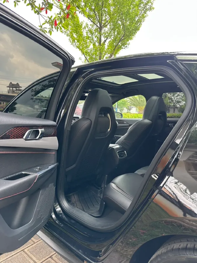 2019 LYNK&CO 01 2.0T 190HP L4 6AT,autocango,china used car exporter,china ev exporter,chinese used car exporter,chinese used ev exporter