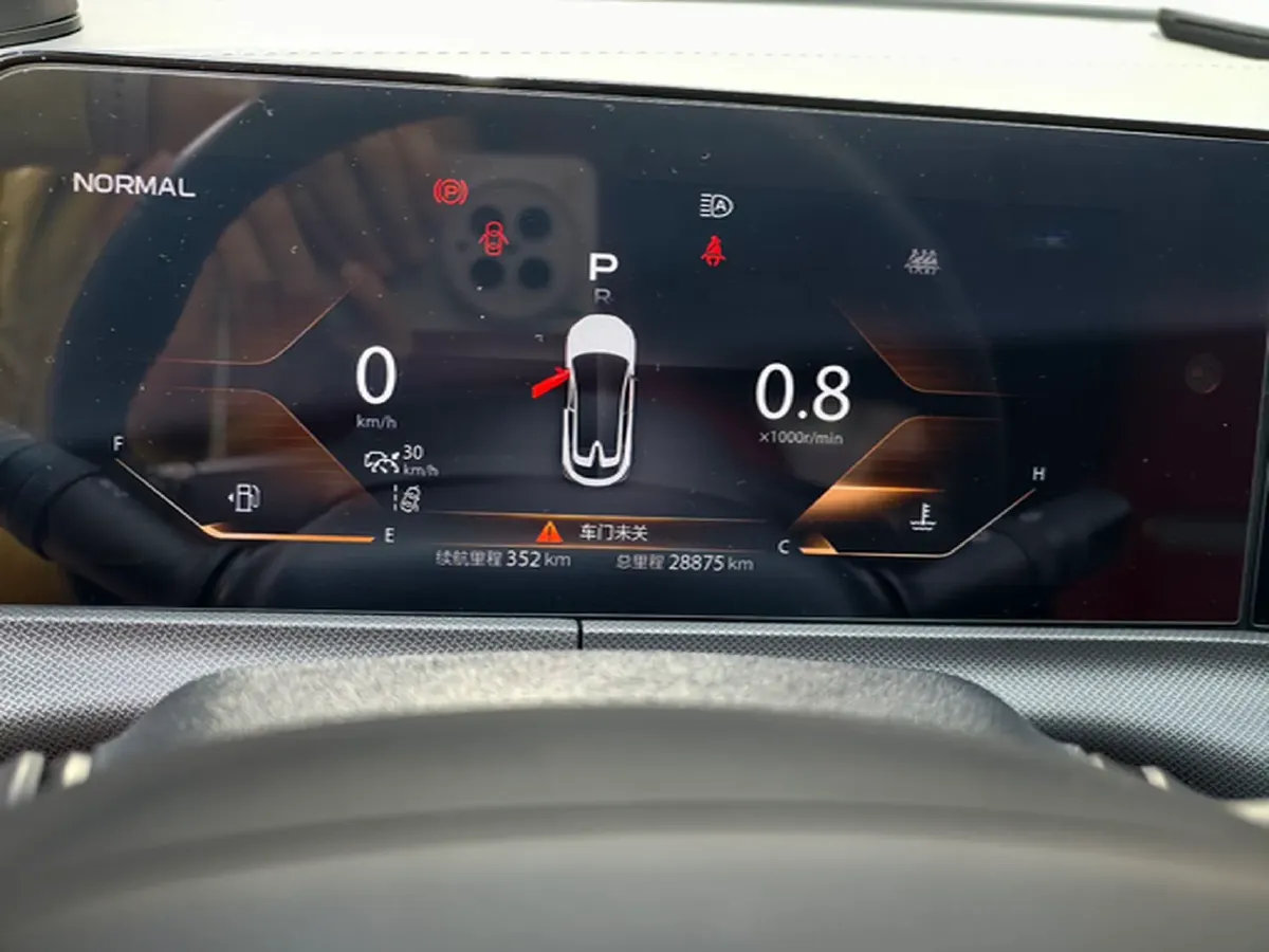 2020 ChangAn UNI-T 1.5T 180HP L4 7DCT,autocango,china used car exporter,china ev exporter,chinese used car exporter,chinese used ev exporter