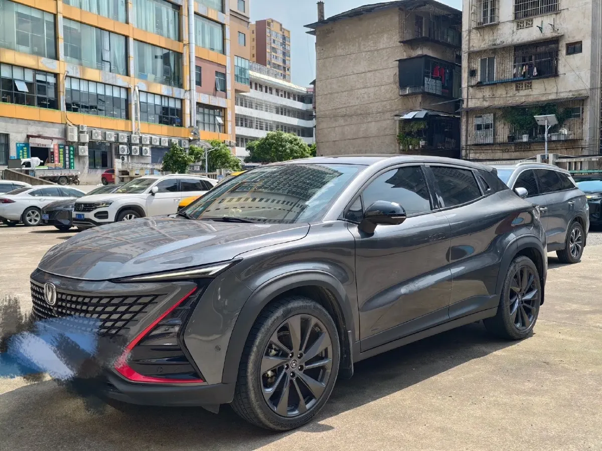 2020 ChangAn UNI-T 1.5T 180HP L4 7DCT,autocango,china used car exporter,china ev exporter,chinese used car exporter,chinese used ev exporter