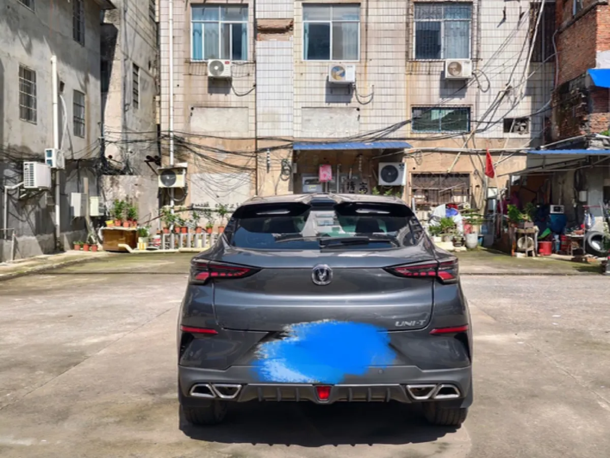 2020 ChangAn UNI-T 1.5T 180HP L4 7DCT,autocango,china used car exporter,china ev exporter,chinese used car exporter,chinese used ev exporter