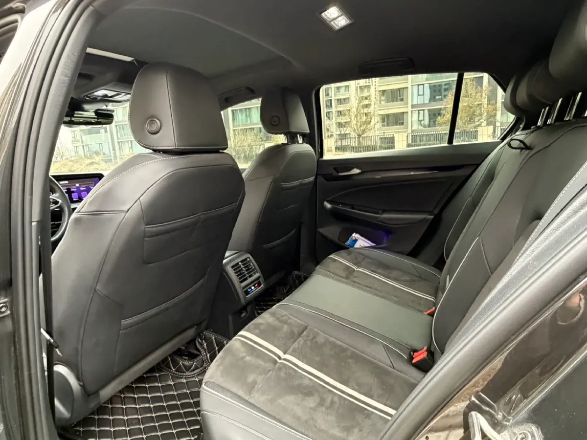 2021 Volkswagen Golf 1.4T 150HP L4 7DCT,autocango,china used car exporter,china ev exporter,chinese used car exporter,chinese used ev exporter