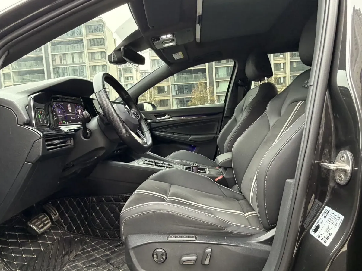 2021 Volkswagen Golf 1.4T 150HP L4 7DCT,autocango,china used car exporter,china ev exporter,chinese used car exporter,chinese used ev exporter