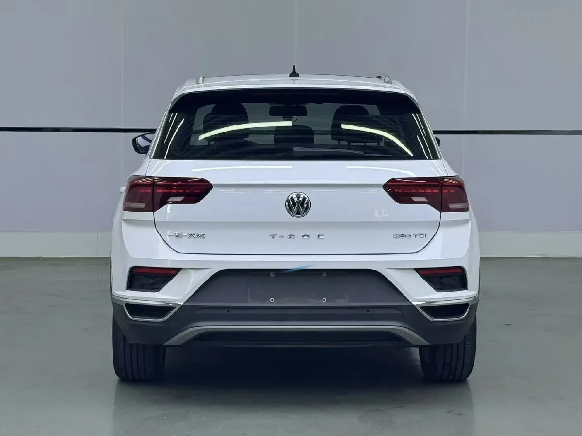 2020 Volkswagen T-Roc 1.4T 150HP L4 7DCT,autocango,china used car exporter,china ev exporter,chinese used car exporter,chinese used ev exporter