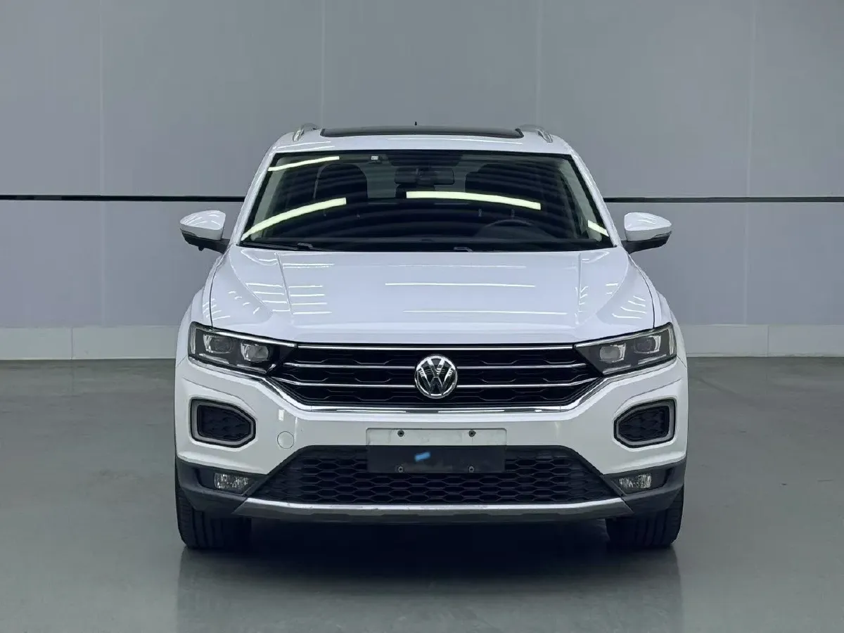 2020 Volkswagen T-Roc 1.4T 150HP L4 7DCT,autocango,china used car exporter,china ev exporter,chinese used car exporter,chinese used ev exporter