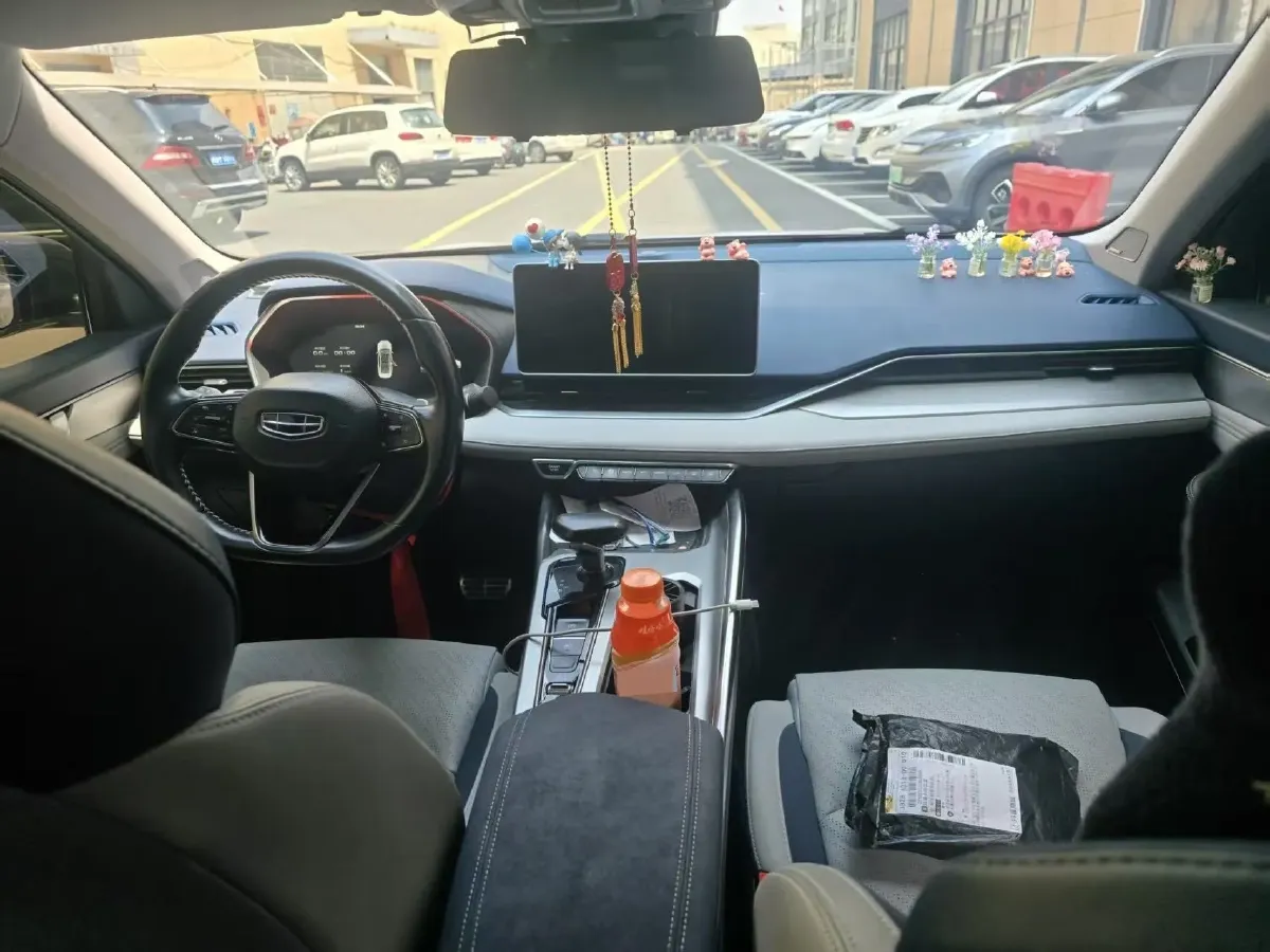 2021 Geely Preface 2.0T 190HP L4 7DCT,autocango,china used car exporter,china ev exporter,chinese used car exporter,chinese used ev exporter