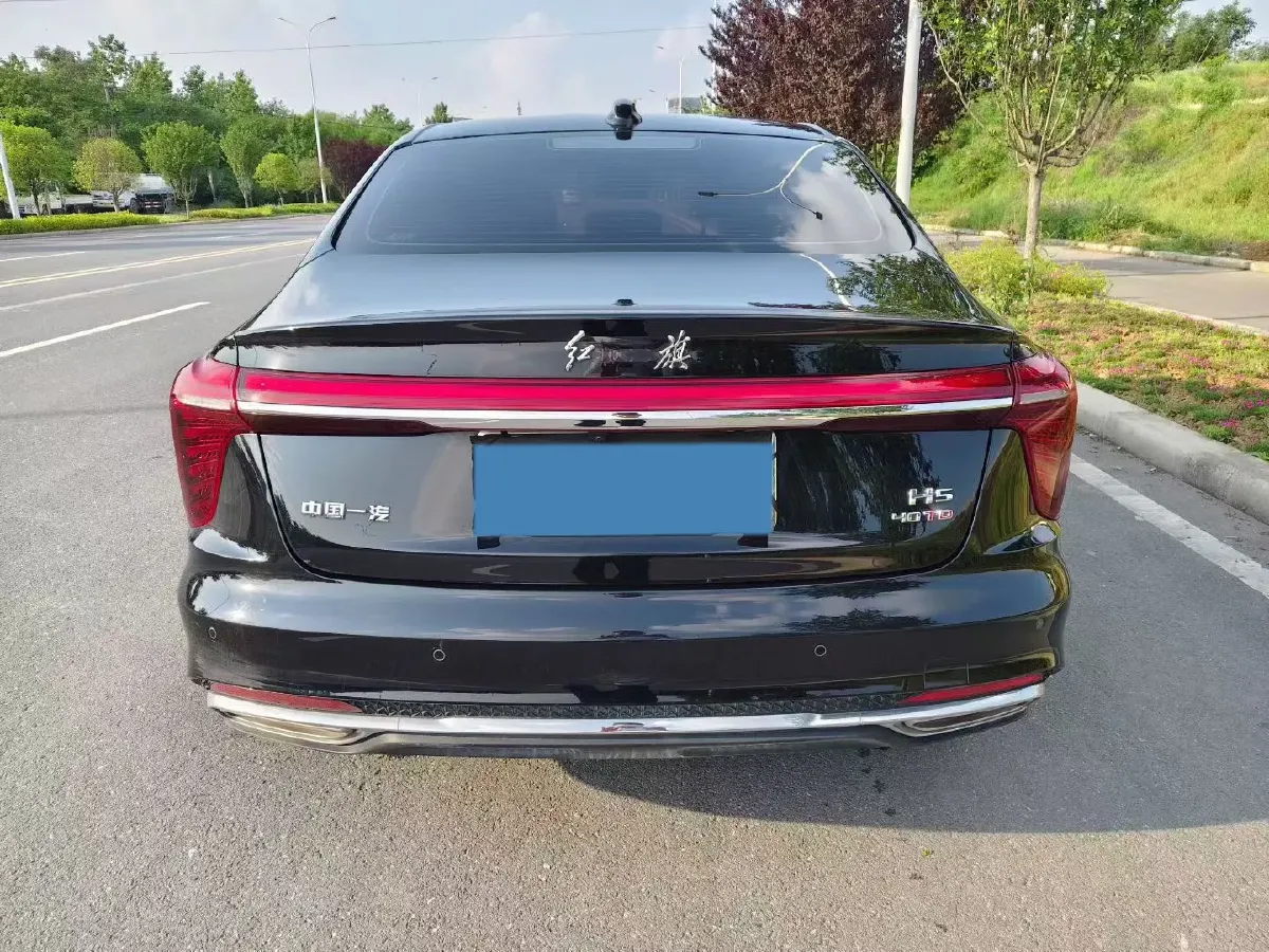 2023 HongQi H5 2.0T 224HP L4 8AT,autocango,china used car exporter,china ev exporter,chinese used car exporter,chinese used ev exporter