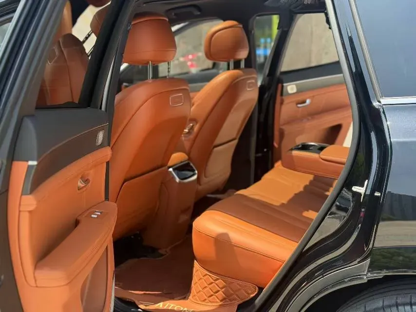 2024 AITO AITO M7 1.5T 152HP L4 REEV 38.5KWH,autocango,china used car exporter,china ev exporter,chinese used car exporter,chinese used ev exporter