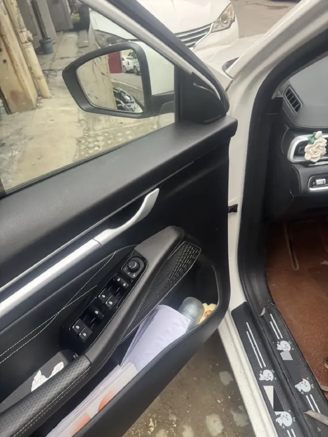 2023 Geely Emgrand 1.5L 127HP L4 CVT,autocango,china used car exporter,china ev exporter,chinese used car exporter,chinese used ev exporter