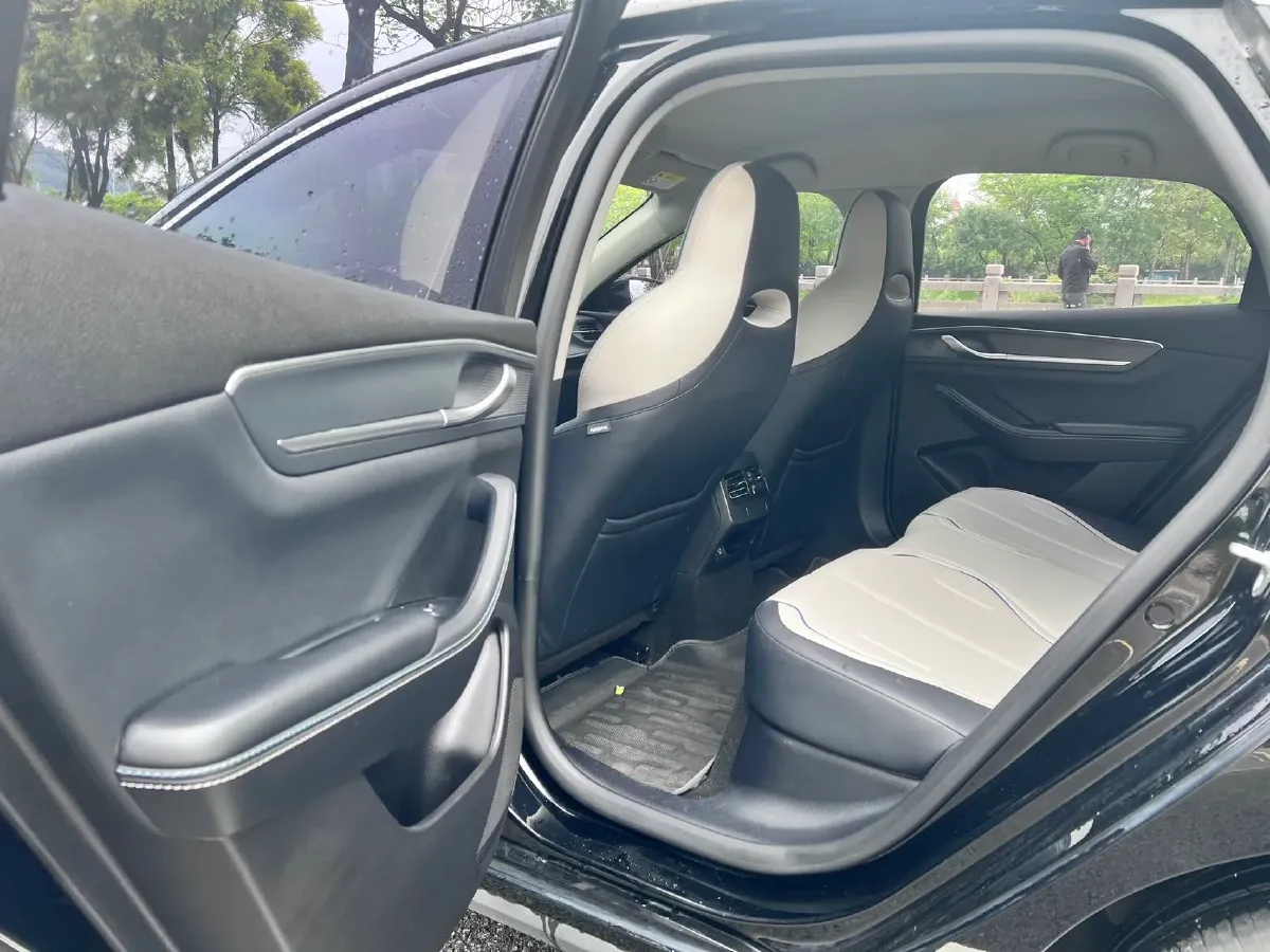 2024 BYD Destroyer 05 1.5L 110HP L4 E-CVT PHEV 8.3KWH,autocango,china used car exporter,china ev exporter,chinese used car exporter,chinese used ev exporter