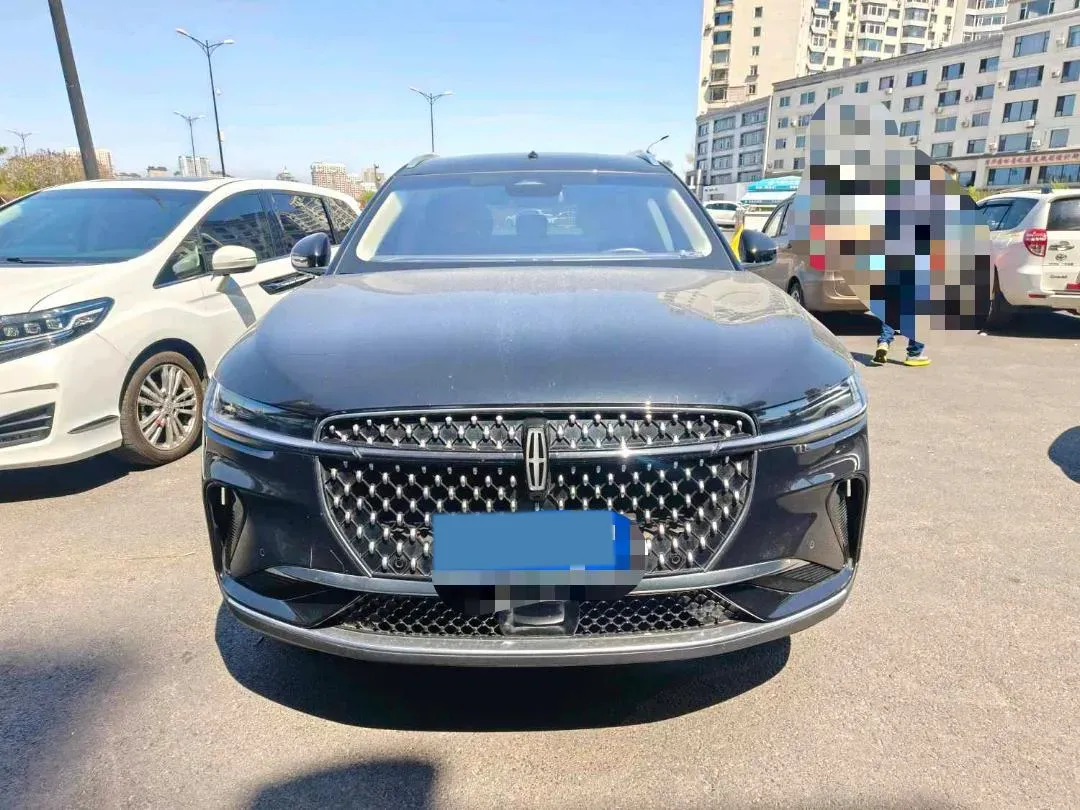 2023 Lincoln Nautilus 2.0T 261HP L4 8AT,autocango,china used car exporter,china ev exporter,chinese used car exporter,chinese used ev exporter