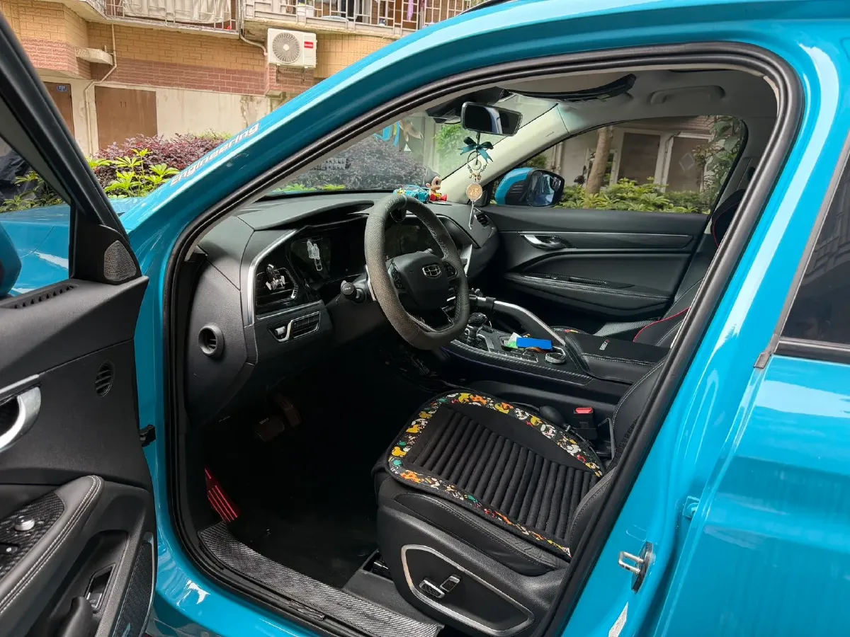 2020 Geely Tugella 2.0T 238HP L4 8AT,autocango,china used car exporter,china ev exporter,chinese used car exporter,chinese used ev exporter