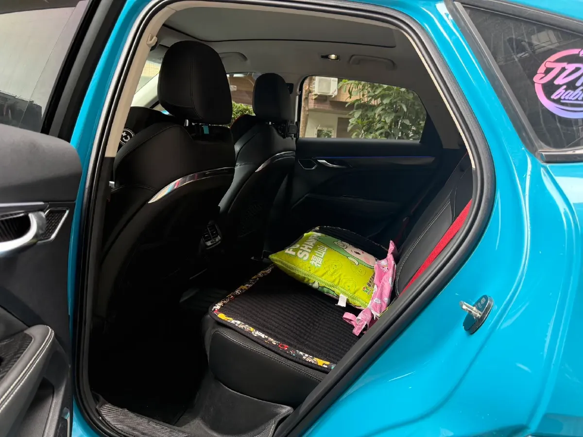 2020 Geely Tugella 2.0T 238HP L4 8AT,autocango,china used car exporter,china ev exporter,chinese used car exporter,chinese used ev exporter
