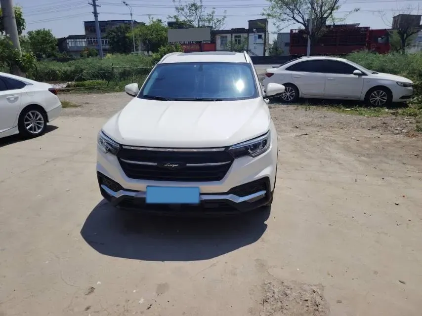 2018 Zotye T500 1.5T 156HP L4 6AT,autocango,china used car exporter,china ev exporter,chinese used car exporter,chinese used ev exporter