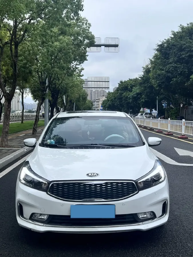 2017 Kia K3 1.6L 128HP L4 6AT,autocango,china used car exporter,china ev exporter,chinese used car exporter,chinese used ev exporter