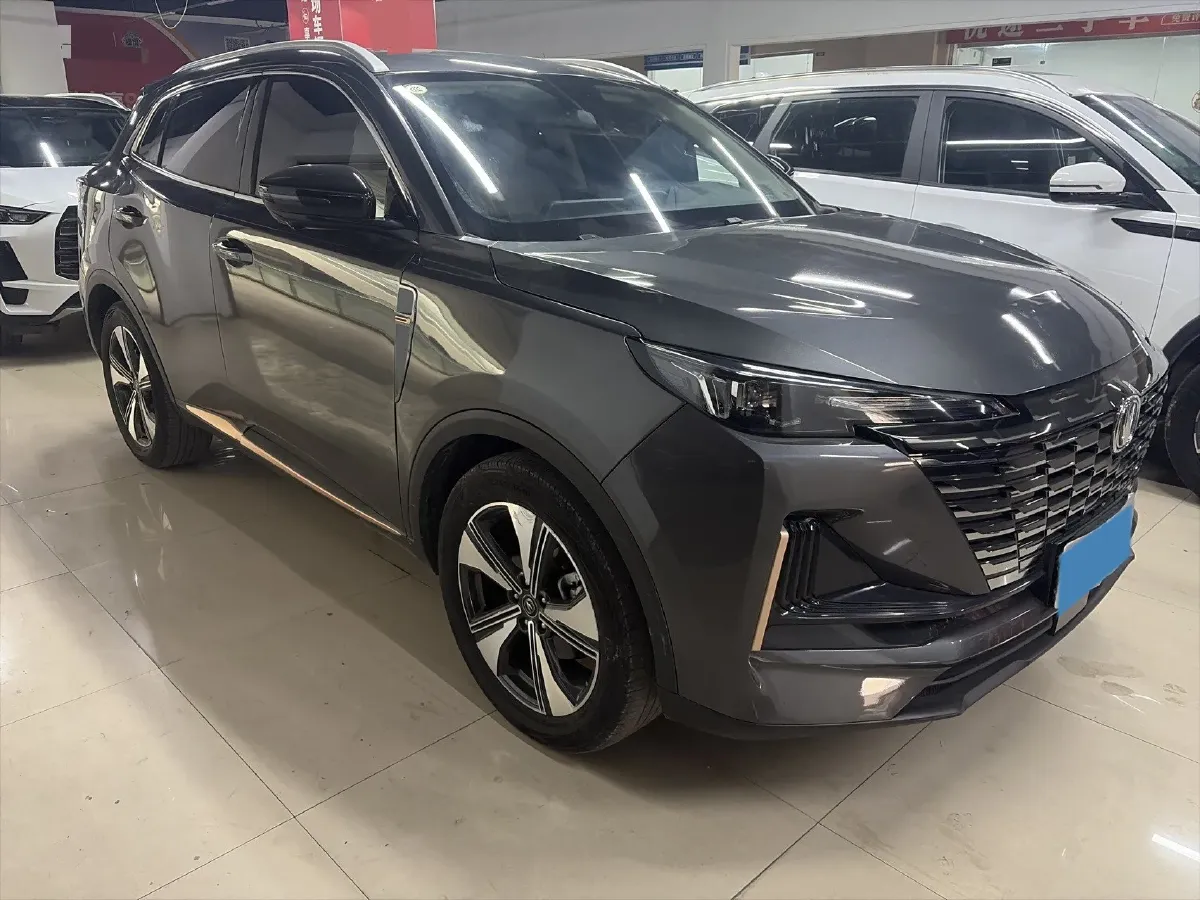 2022 ChangAn CS55 Plus 1.5T 188HP L4 7DCT,autocango,china used car exporter,china ev exporter,chinese used car exporter,chinese used ev exporter