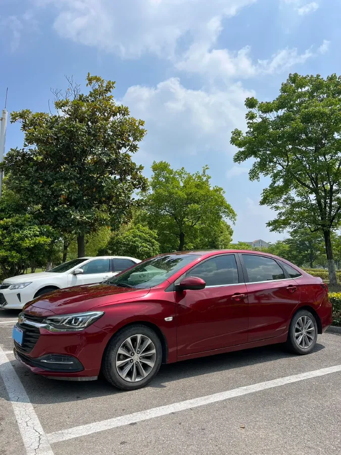 2021 Chevrolet Monza 1.5L 113HP L4 6AT,autocango,china used car exporter,china ev exporter,chinese used car exporter,chinese used ev exporter