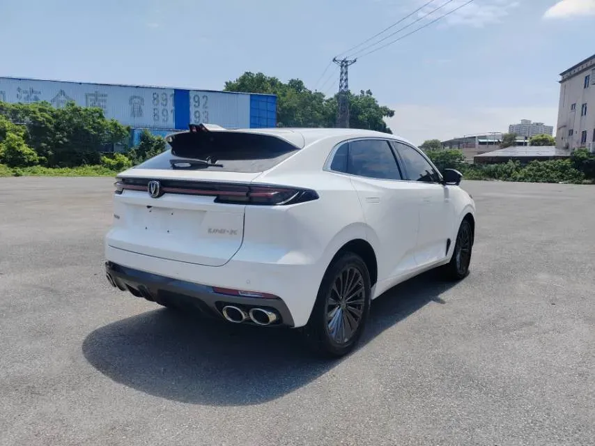 2021 ChangAn UNI-K 2.0T 233HP L4 8AT,autocango,china used car exporter,china ev exporter,chinese used car exporter,chinese used ev exporter
