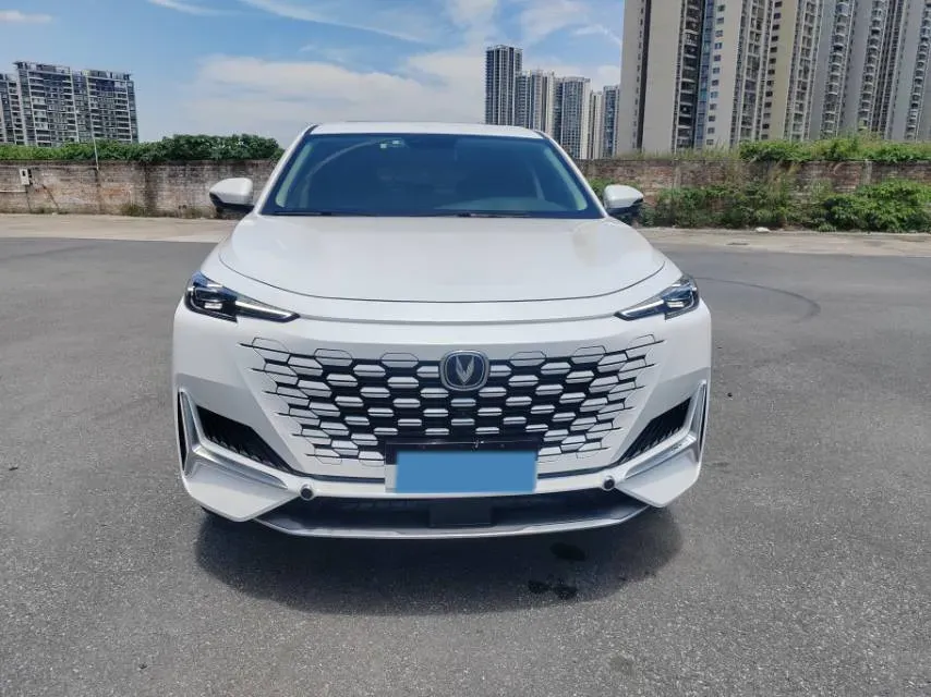2021 ChangAn UNI-K 2.0T 233HP L4 8AT,autocango,china used car exporter,china ev exporter,chinese used car exporter,chinese used ev exporter