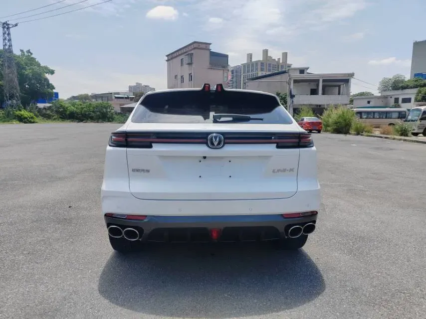 2021 ChangAn UNI-K 2.0T 233HP L4 8AT,autocango,china used car exporter,china ev exporter,chinese used car exporter,chinese used ev exporter