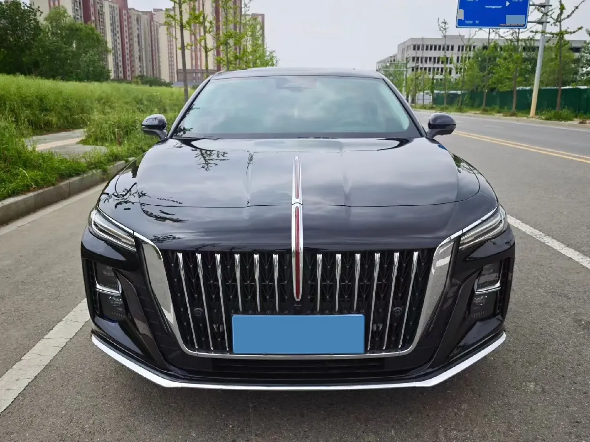 2024 HongQi H5 2.0T 224HP L4 8AT,autocango,china used car exporter,china ev exporter,chinese used car exporter,chinese used ev exporter