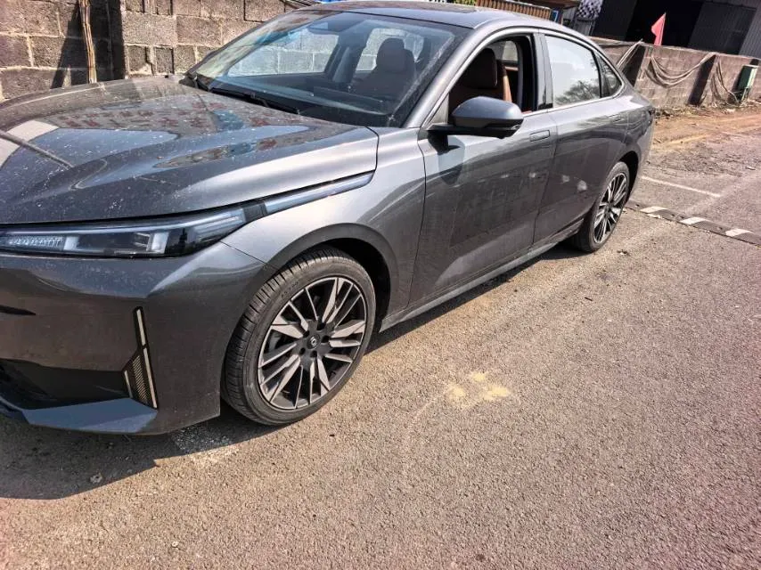 2024 ChangAn QiYuan A05 1.5L 110HP L4 E-CVT PHEV 18.99KWH,autocango,china used car exporter,china ev exporter,chinese used car exporter,chinese used ev exporter
