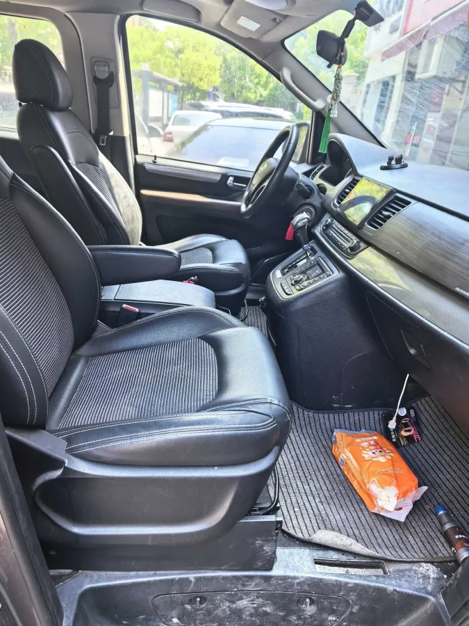 2016 MAXUS G10 2.0T 224HP L4 6AT,autocango,china used car exporter,china ev exporter,chinese used car exporter,chinese used ev exporter