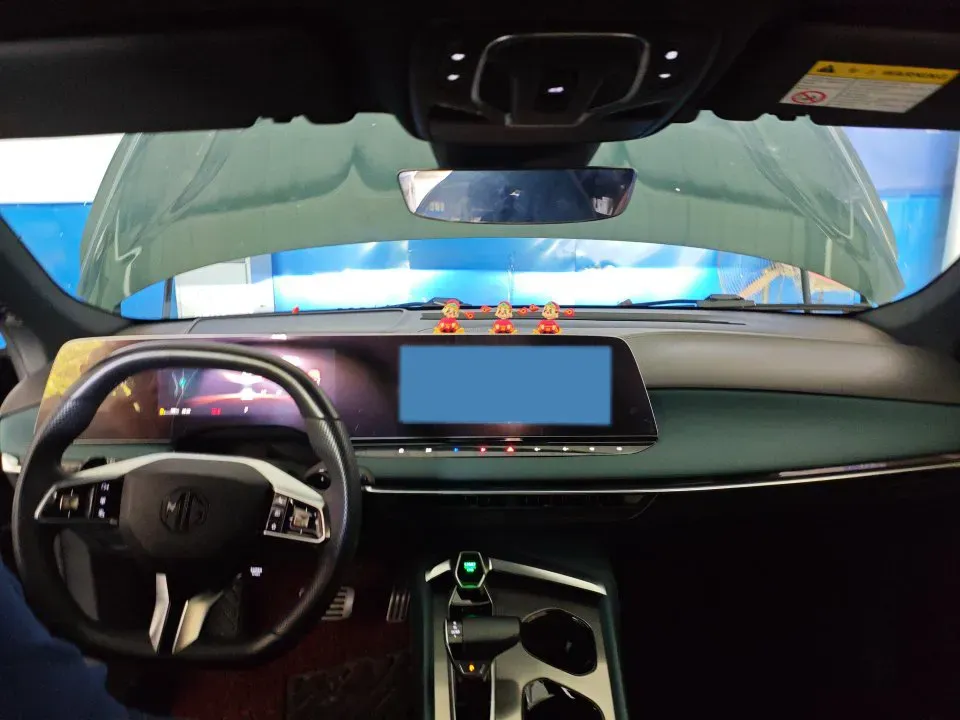 2023 MG 7 2.0T 261HP L4 9AT,autocango,china used car exporter,china ev exporter,chinese used car exporter,chinese used ev exporter