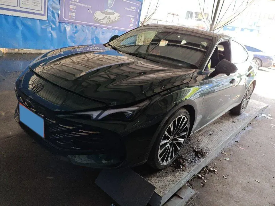 2023 MG 7 2.0T 261HP L4 9AT,autocango,china used car exporter,china ev exporter,chinese used car exporter,chinese used ev exporter