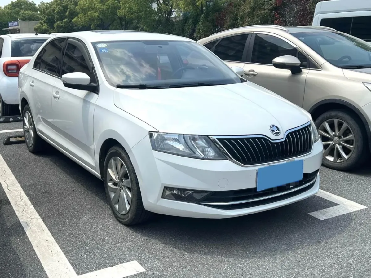 2018 Skoda Rapid 1.6L 110HP L4 6AT,autocango,china used car exporter,china ev exporter,chinese used car exporter,chinese used ev exporter