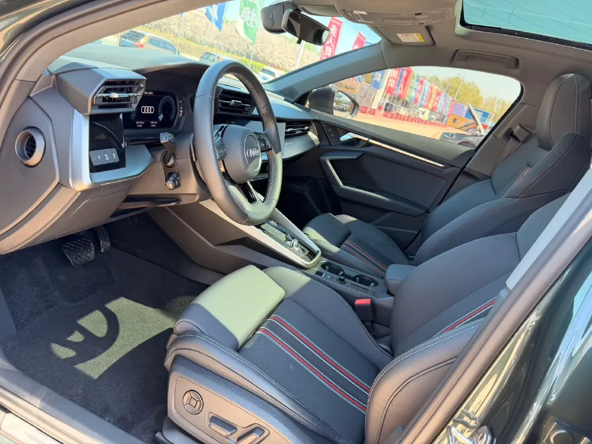 2022 Audi A3 1.4T 150HP L4 7DCT,autocango,china used car exporter,china ev exporter,chinese used car exporter,chinese used ev exporter