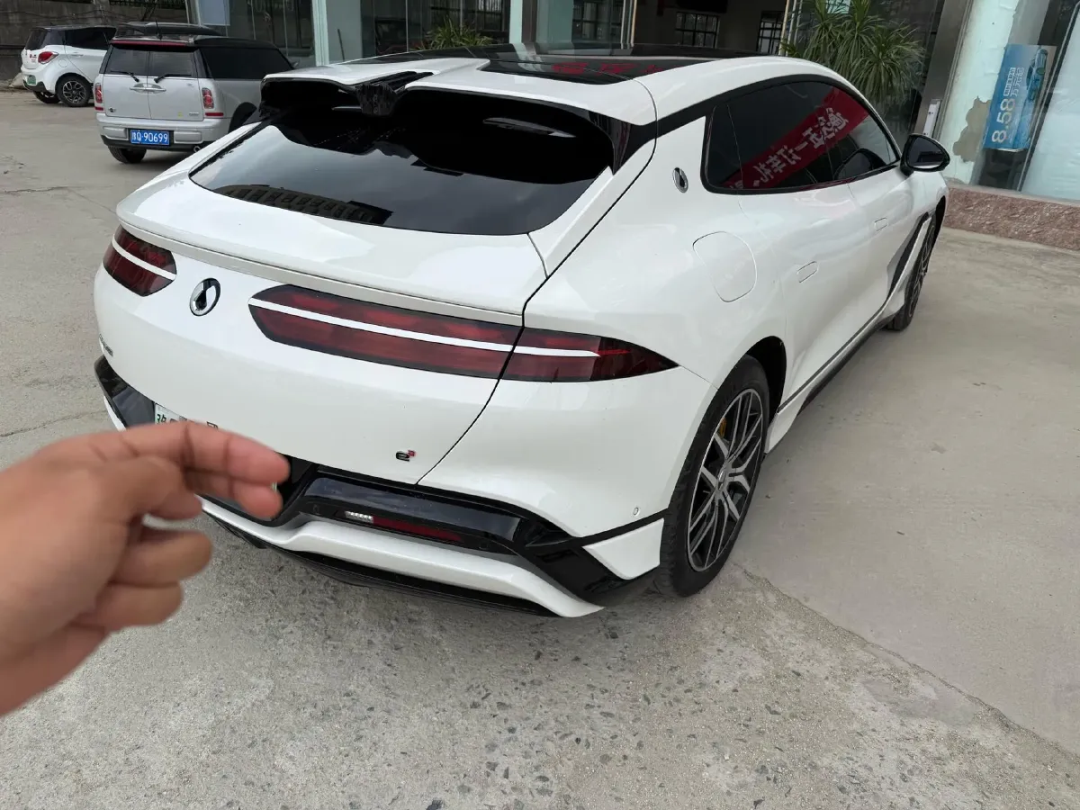 2024 Denza DenzaZ9GT 2.0T 207HP L4 E-CVT PHEV 38.5KWH,autocango,china used car exporter,china ev exporter,chinese used car exporter,chinese used ev exporter