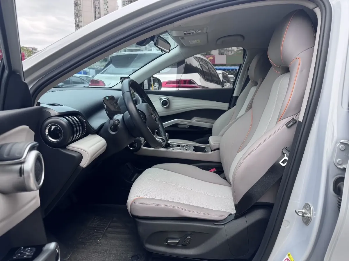 2023 BYD Yuan Plus BEV 60.48KWH,autocango,china used car exporter,china ev exporter,chinese used car exporter,chinese used ev exporter