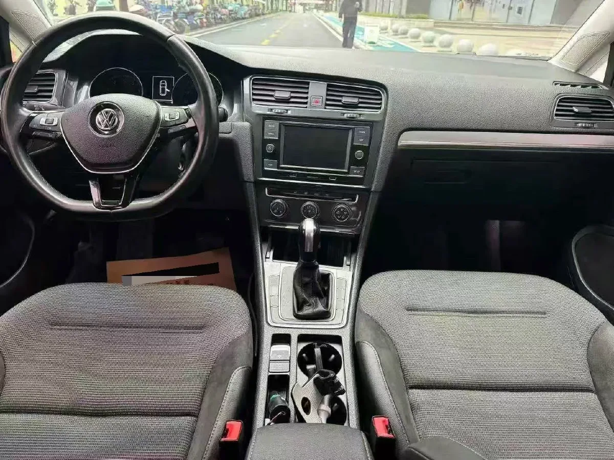 2018 Volkswagen Golf 1.4T 131HP L4 7DCT,autocango,china used car exporter,china ev exporter,chinese used car exporter,chinese used ev exporter