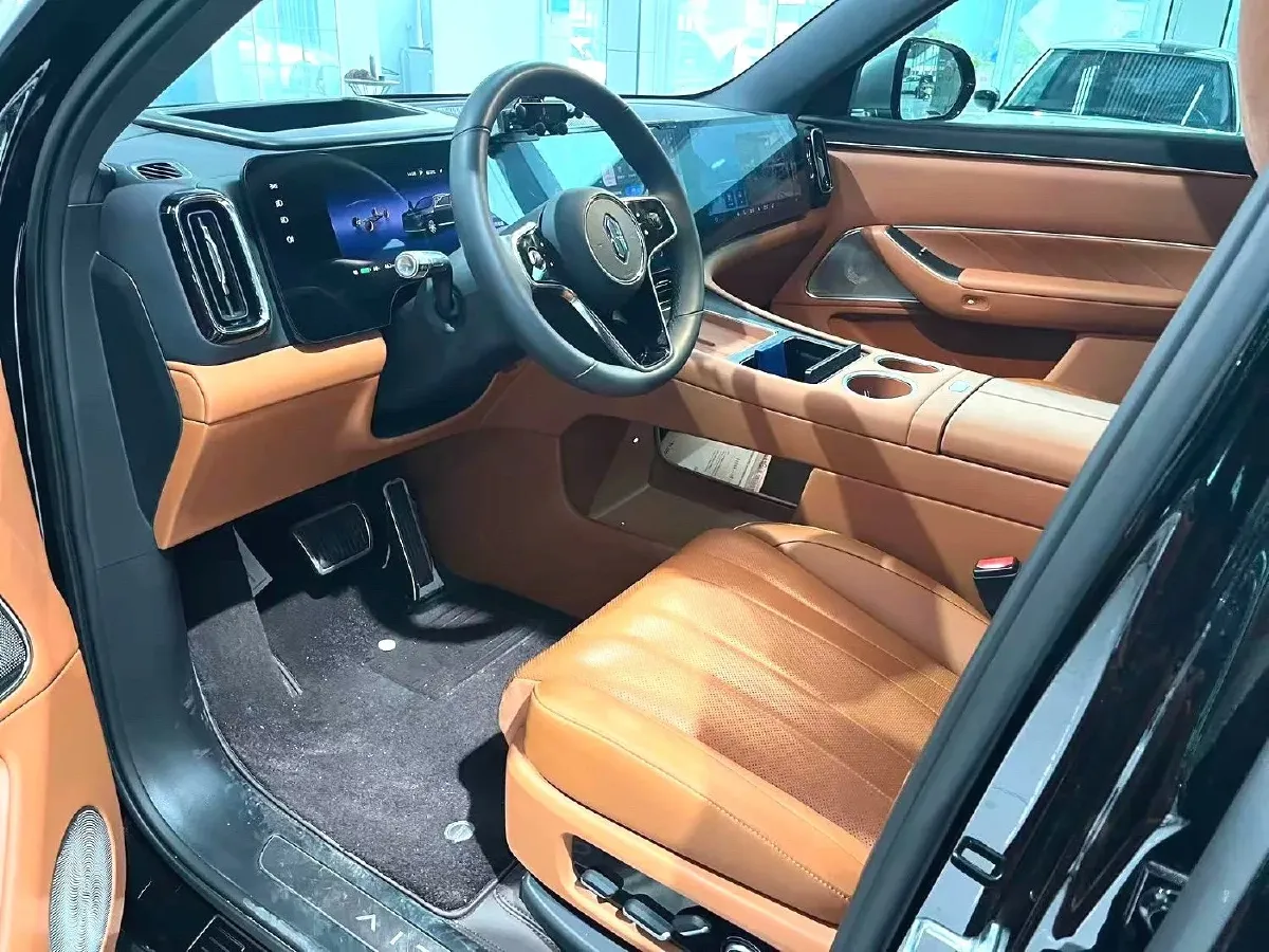 2025 AITO AITO M8 BEV,autocango,china used car exporter,china ev exporter,chinese used car exporter,chinese used ev exporter