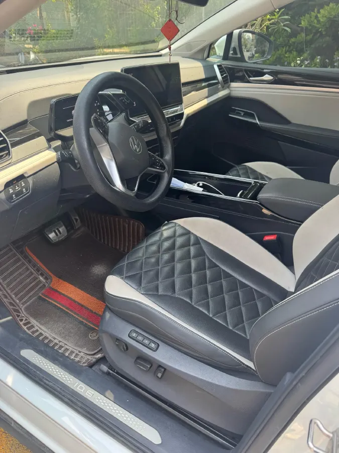2021 Volkswagen ID.6 Crozz BEV 84.8KWH,autocango,china used car exporter,china ev exporter,chinese used car exporter,chinese used ev exporter