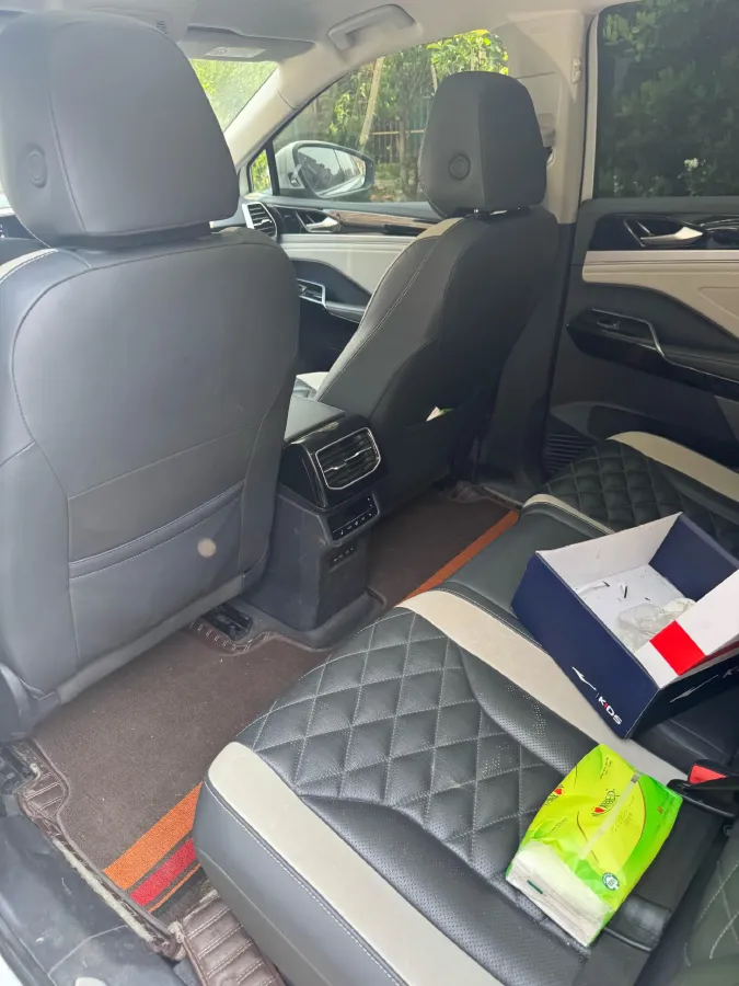 2021 Volkswagen ID.6 Crozz BEV 84.8KWH,autocango,china used car exporter,china ev exporter,chinese used car exporter,chinese used ev exporter
