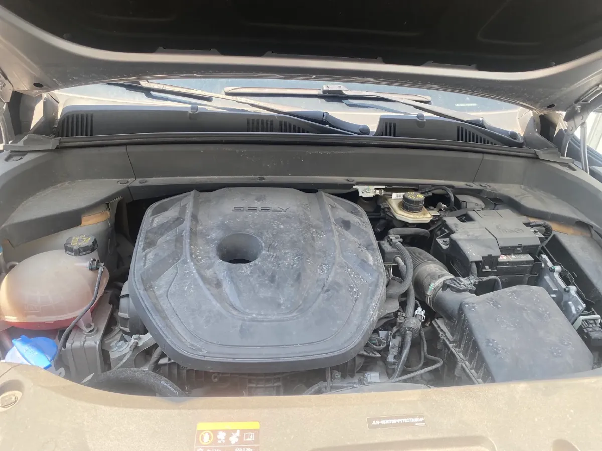 2024 Geely Monjaro 2.0T 238HP L4 8AT,autocango,china used car exporter,china ev exporter,chinese used car exporter,chinese used ev exporter