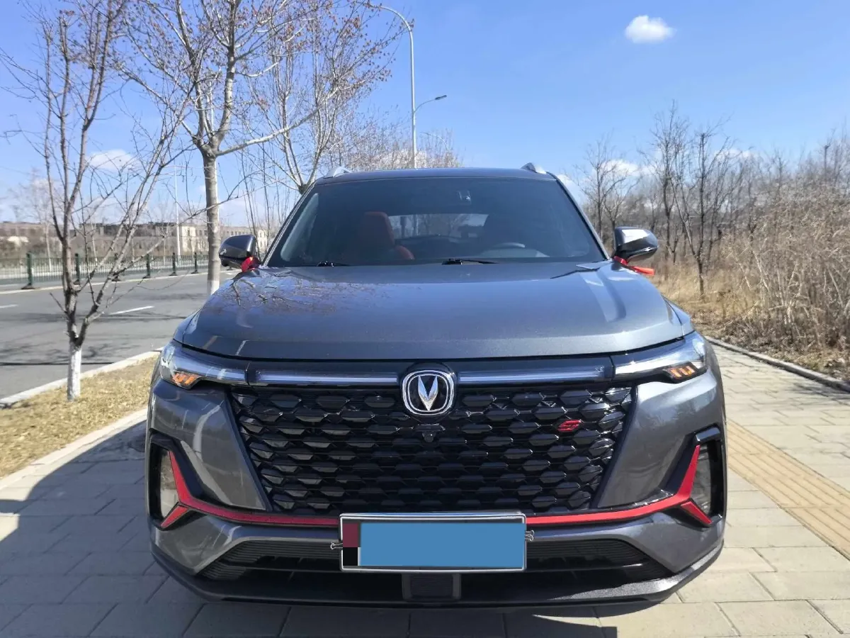 2021 ChangAn CS35 Plus 1.4T 160HP L4 7DCT,autocango,china used car exporter,china ev exporter,chinese used car exporter,chinese used ev exporter