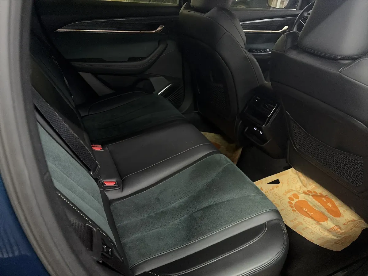 2021 Geely Monjaro 2.0T 218HP L4 7DCT,autocango,china used car exporter,china ev exporter,chinese used car exporter,chinese used ev exporter