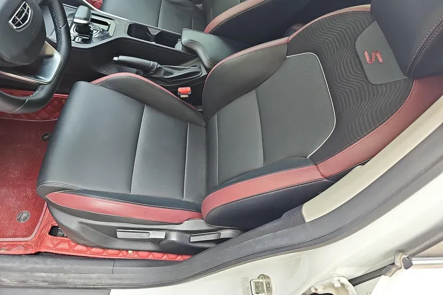 2021 Geely Coolray 1.4T 141HP L4 6DCT,autocango,china used car exporter,china ev exporter,chinese used car exporter,chinese used ev exporter