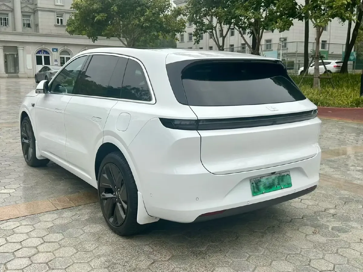 2024 Li L6 Range Extended 154HP L4 REEV 36.8KWH,autocango,china used car exporter,china ev exporter,chinese used car exporter,chinese used ev exporter