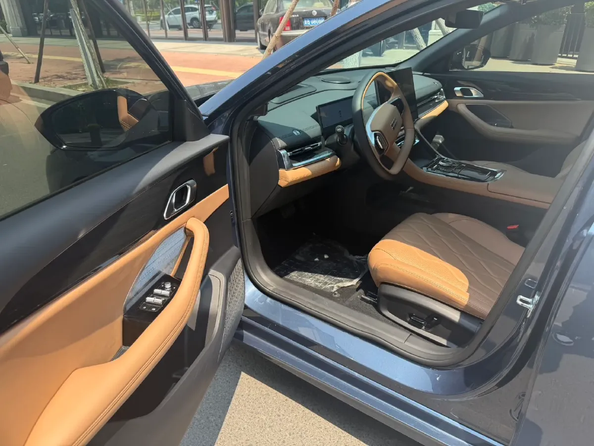 2025 Geely Galaxy A7 1.5L 112HP L4 1DHT PHEV,autocango,china used car exporter,china ev exporter,chinese used car exporter,chinese used ev exporter