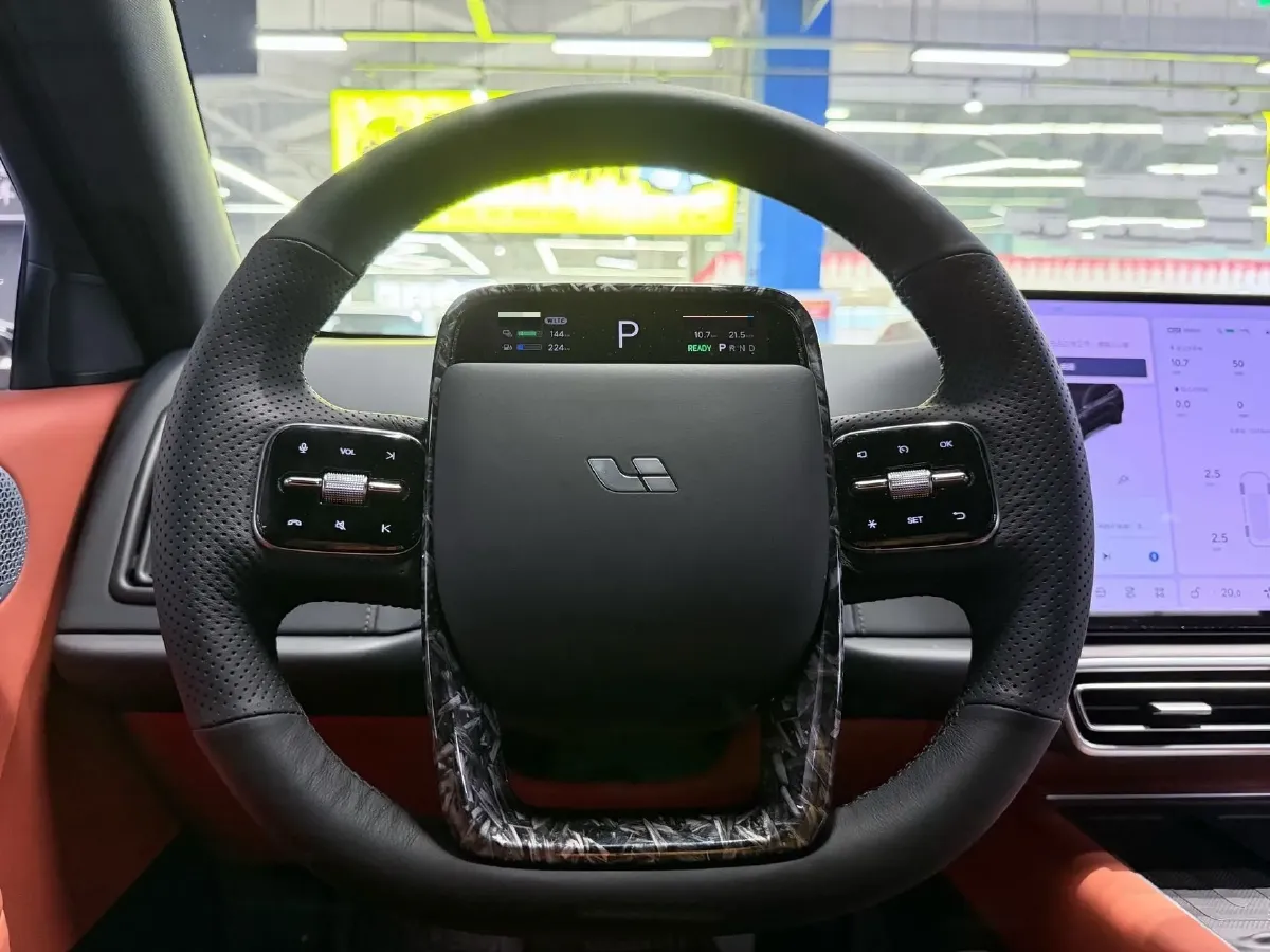 2024 Li L6 Range Extended 154HP L4 REEV 36.8KWH,autocango,china used car exporter,china ev exporter,chinese used car exporter,chinese used ev exporter