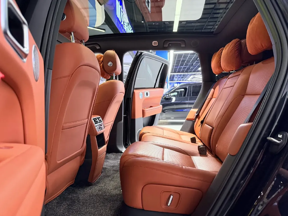 2024 Li L6 Range Extended 154HP L4 REEV 36.8KWH,autocango,china used car exporter,china ev exporter,chinese used car exporter,chinese used ev exporter