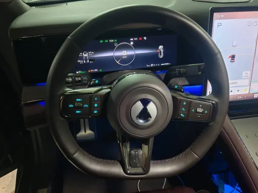 2024 Denza DenzaZ9GT 2.0T 207HP L4 E-CVT PHEV 38.5KWH,autocango,china used car exporter,china ev exporter,chinese used car exporter,chinese used ev exporter
