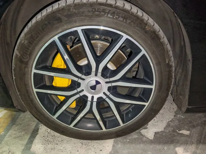 2024 Denza DenzaZ9GT 2.0T 207HP L4 E-CVT PHEV 38.5KWH,autocango,china used car exporter,china ev exporter,chinese used car exporter,chinese used ev exporter