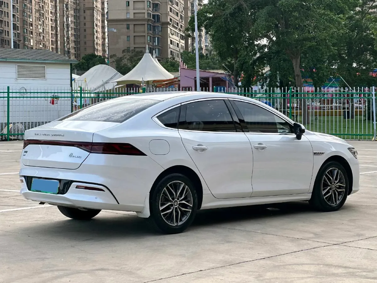 2021 Haval F7 1.5T 169HP L4 7DCT,autocango,china used car exporter,china ev exporter,chinese used car exporter,chinese used ev exporter
