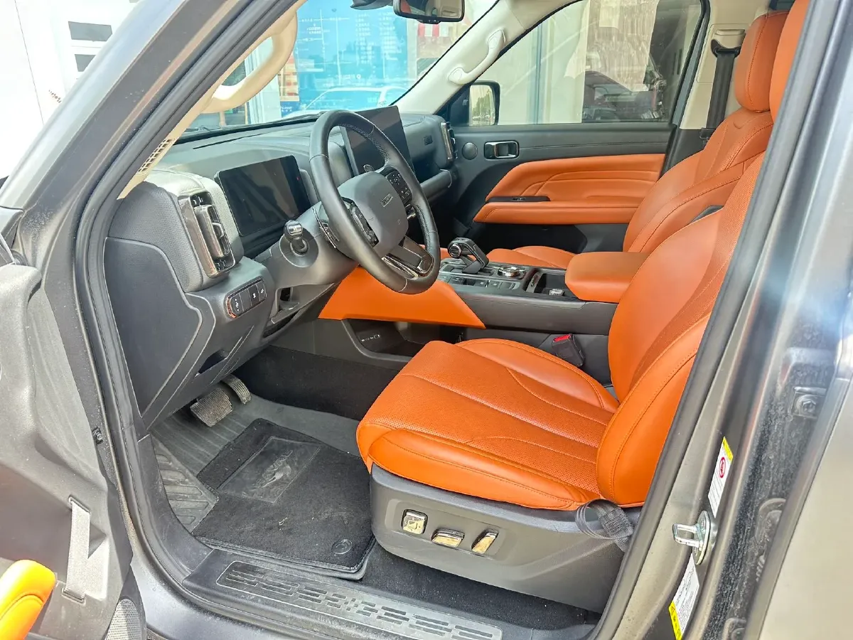 2024 Haval H9 2.0T 224HP L4 8AT,autocango,china used car exporter,china ev exporter,chinese used car exporter,chinese used ev exporter